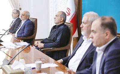 مسعود پزشکیان:  حل چالش کم‌آبی نیازمند تغییر نگرش است