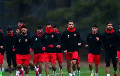 خبری از دفاع راست در پرسپولیس نیست