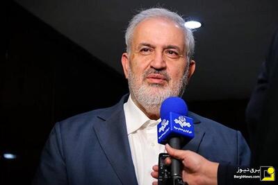 علی آبادی: رئیس جمهور بابت برق تشکر کرد ولی دیده نمیشه. خواهرزاده‌ام میگه دایی برق کجا میره؟