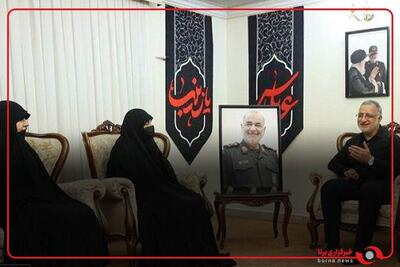 دیدار شهردار تهران با خانواده سردار شهید حسین سلامی