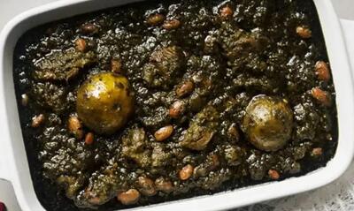 طرز تهیه قورمه‌سبزی تبریزی؛ متفاوت و خوشمزه |  انصاف نیوز