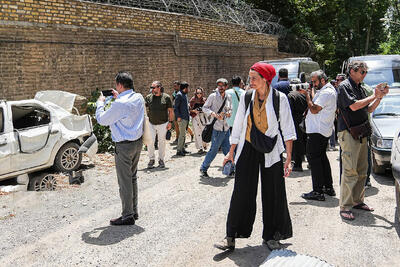 خبرنگاران و روزنامه نگاران خارجی در زندان اوین | تصاویر