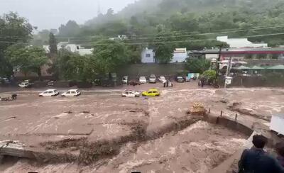 فیلم/ بارش سیل‌آسای تابستانی در پاکستان