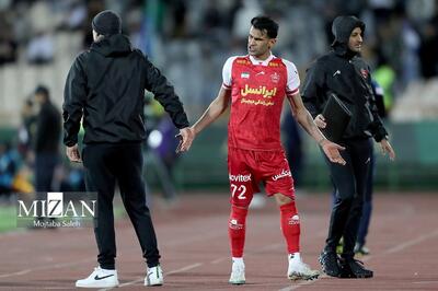 سخنگوی استقلال تائید کرد: بازیکن مازاد پرسپولیس به استقلال پیوست - پارس فوتبال