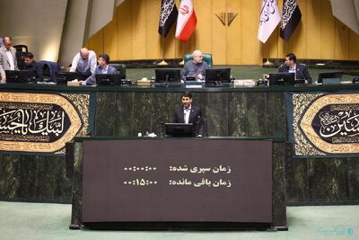 وزیر ارتباطات: در دوران جنگ اقتصاد دیجیتال هر دو روز یک همت آسیب دید - پیوست
