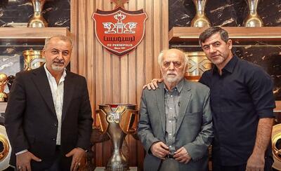 خوردبین: هاشمیان در پرسپولیس موفق می‌شود